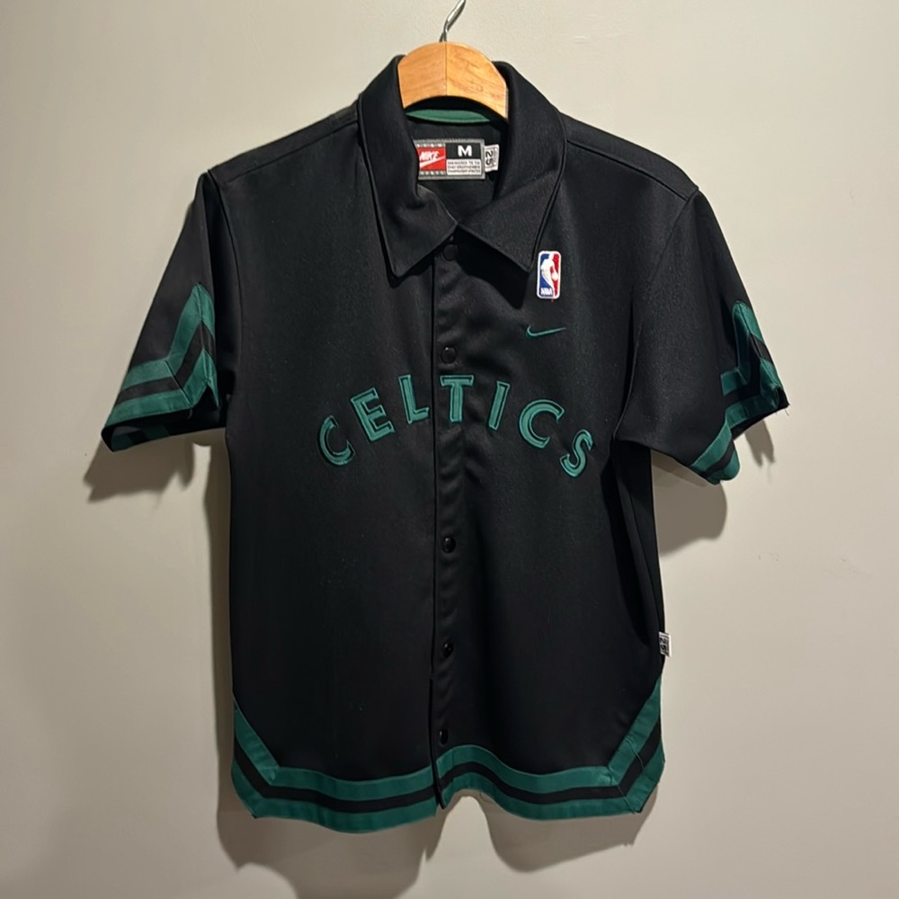 Nike Boston Celtics Button Down Short Sleeve Shirt